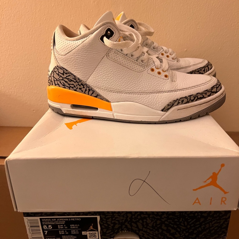 Womens Jordan Retro 3